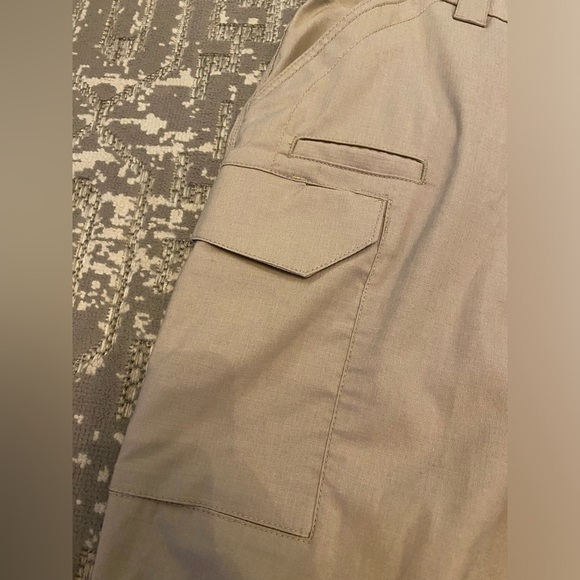 First Tactical Mens Canvas Cargo Pants Size 42x34 Color Khaki - Picture 3 of 8